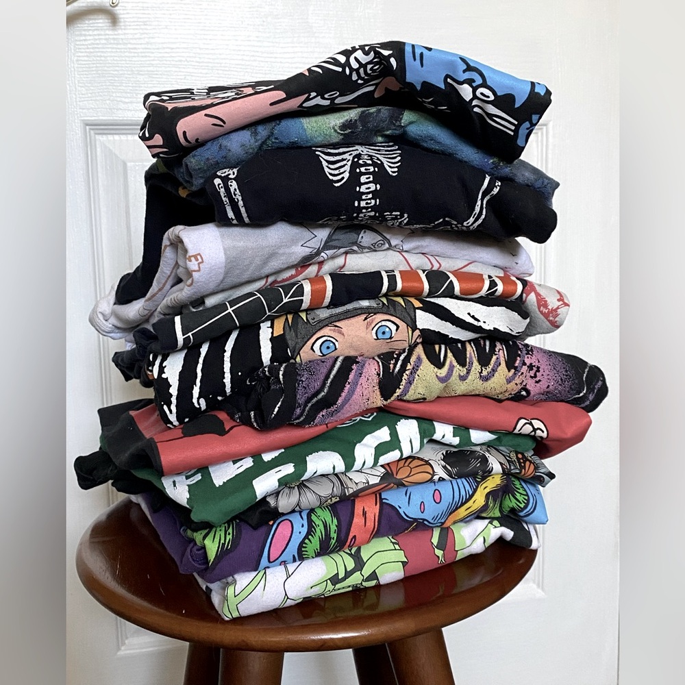 MYSTERY GRAPHIC TEE | 1 Mystery T-shirt